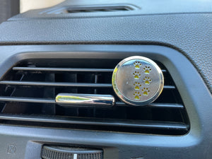 Car Diffuser with 1 tiny bottle of Calm and 1 tiny bottle of Energy and 10 pads